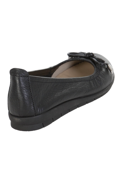 supersoft ballet flats