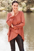 Hammock & Vine V Neck Layers Top